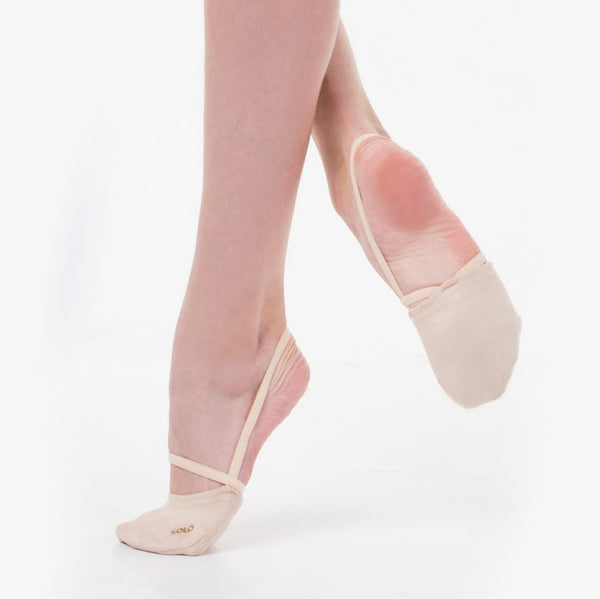 Half-shoes for Rhythmic Gymnastics