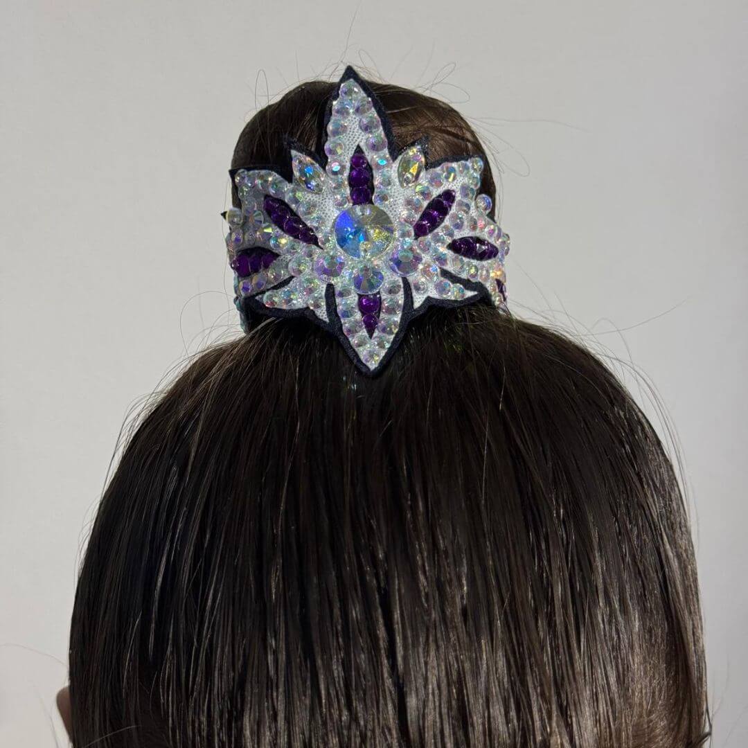 Hair accessory for Rhythmic Gymnastics competitions